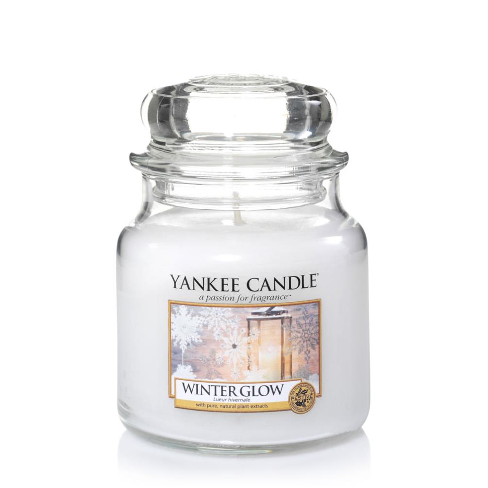 Yankee Candle Winter Glow Medium Jar £18.89